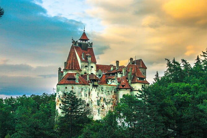 Private Guided Tour of Peles Castle and Bran Castle from Bucharest - Who Will Love This Tour?