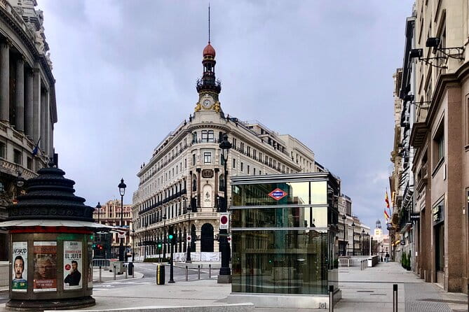 Private Half-Day Guided Tour of Madrid: 2H by private vehicle & 2H walking - Price and value analysis