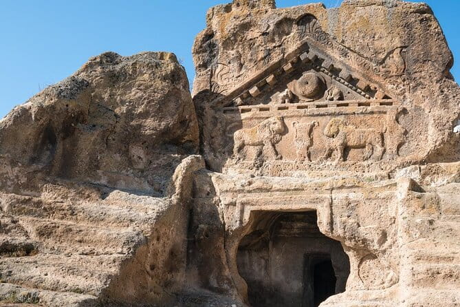 Private Historical Ankara's Bronze Age Tour in Turkey - Alacahöyük: A Bronze Age Treasure Chest