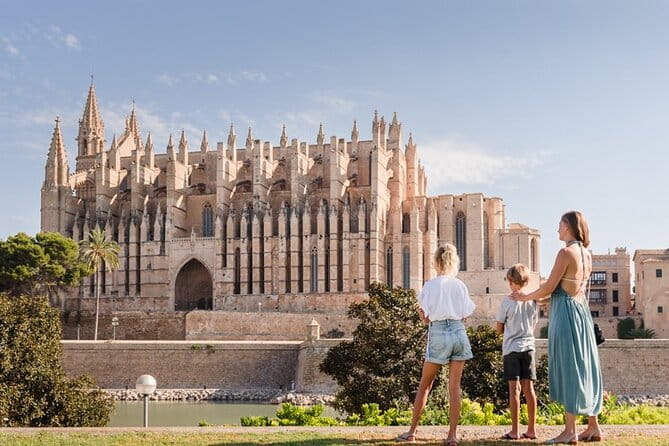 Private Mallorca Photoshoot - Palma & North Beaches options - The Experience and Skill of the Photographer