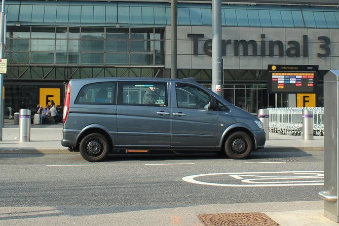 Private One Way or Round Trip Transfe Heathrow Airport to Kensington SW London - Detailed Breakdown of the Journey