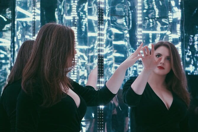 Private Photo Session in the Streets of Berlin - What to Expect During the Tour