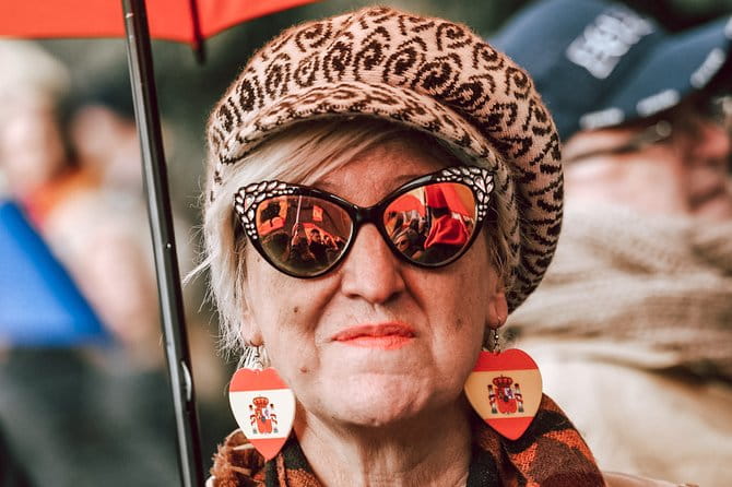 Private Photography Tour in Madrid with Personal Guide and Photographer - Practicalities and Logistics