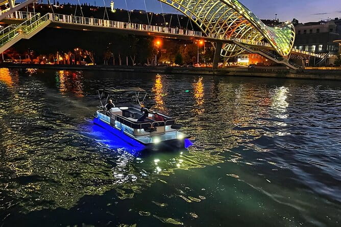Private Riverboat Tour in Tbilisi and Mtskheta with Wine Stories - The Chronicles of Georgia: Art in Monumental Form