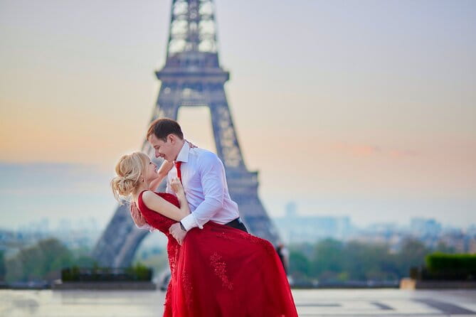 Private Romantic Photoshoot in Paris with Bouquet of Flowers - Discovering Paris Through Your Lens: A Detailed Review