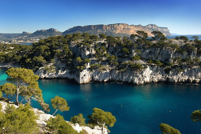 Private Shore Excursion: Aix, Marseille, and Cassis Driver Guides - Cassis: Coastal Charm and Natural Wonders