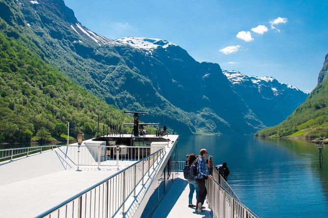 Private tour, Bergen to Oslo - Nærøyfjord Cruise & Flåm Railway - Price and Logistics: Is It Worth It?