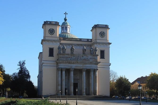 Private tour in Vác by local guide - Magical vibe of an charming baroque town - Who This Tour Is Perfect For