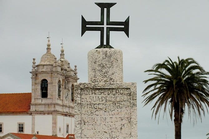 Private Tour - NAZARÉ / FÁTIMA / ÓBIDOS - Visiting Fátima: The Sacred Pilgrimage Site