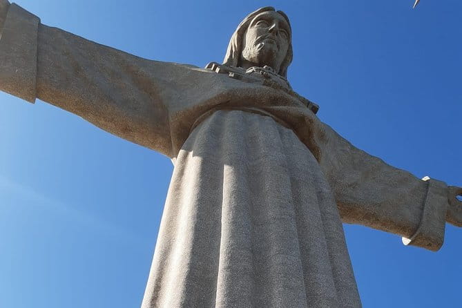 Private Tour of Lisbon - The Sum Up