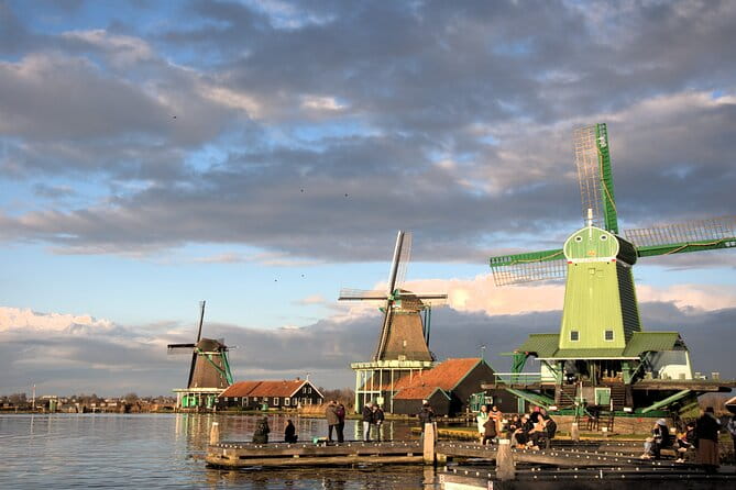 Private Tour to Holland, Zaanse Schans, Volendam, and Marken - Who Is This Tour Best For?