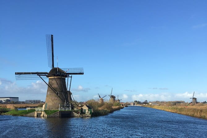 Private transfer between Rotterdam - Amsterdam (incl. Schiphol airport) - Why This Transfer Works Well