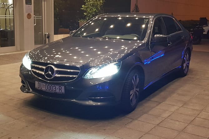 Private transfer Dubrovnik airport to Dubrovnik ACI Marina in Komolac - How the Experience Works