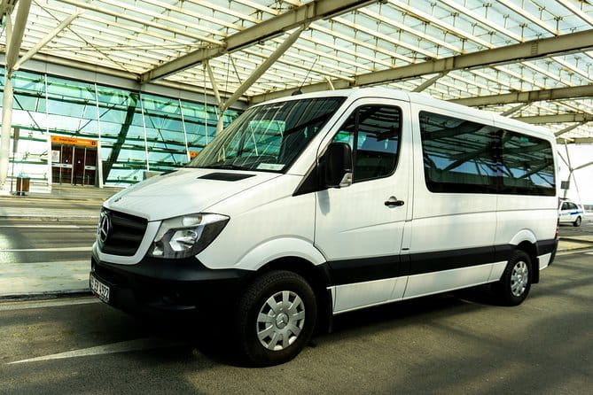 Private Transfer from Izmir Airport to Selcuk - Who Will Appreciate This Service Most?