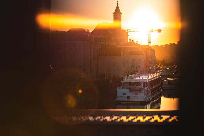 Private transfer from Munich to Vilshofen, 2 hours in Dachau - What is the Price Actually Worth?