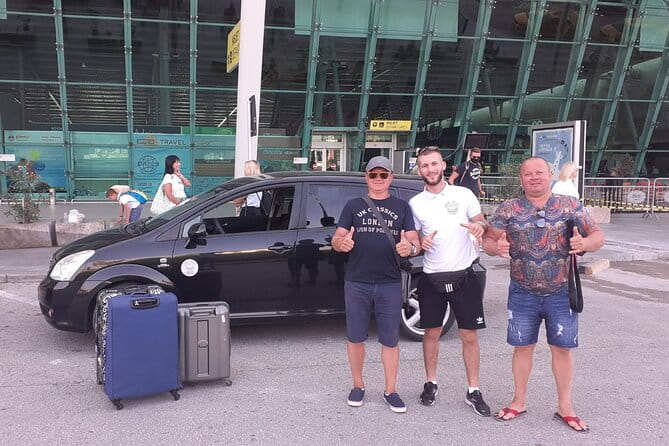Private Transfers from Tirana International Airport to Sarandë - The Experience of a Private Transfer from Tirana to Sarandë