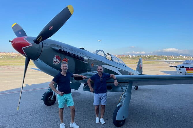 Private Ultimate Warbird Flight near Barcelona - Price and Logistics