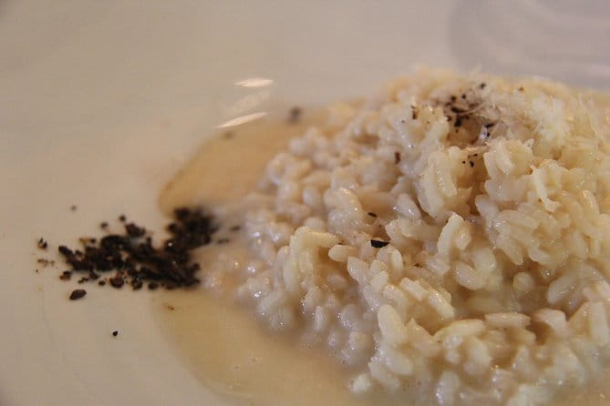 Pula Walking Food Tour - Food and Wine Tasting at Local Eateries