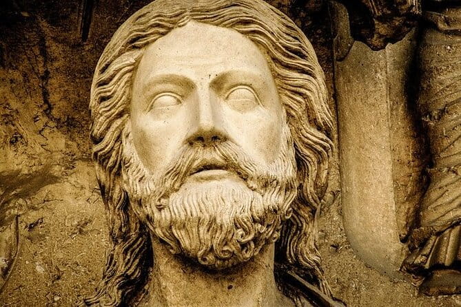 Reims Scavenger Hunt and Highlights Self-Guided Tour - Who Should Skip This Tour?