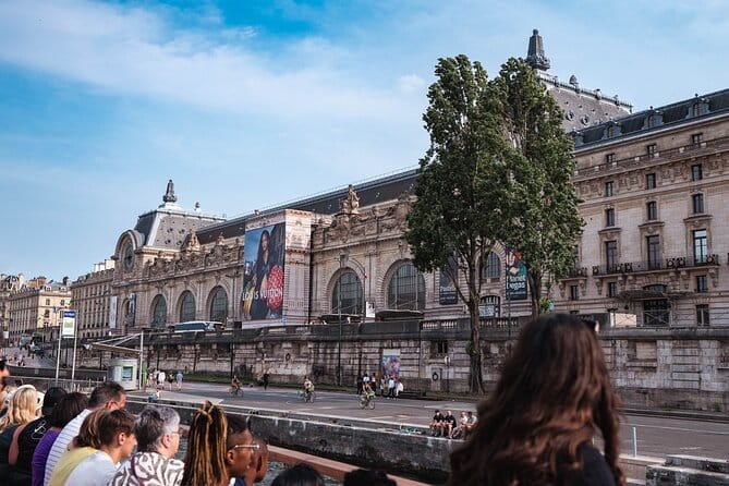 River Seine Sightseeing Boat Tour with Audio Guide - Who Should Consider This Tour?