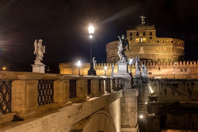 Romantic Rendezvous: Private Night Tour of Rome with Chauffeur - Who Is This Tour Perfect For?