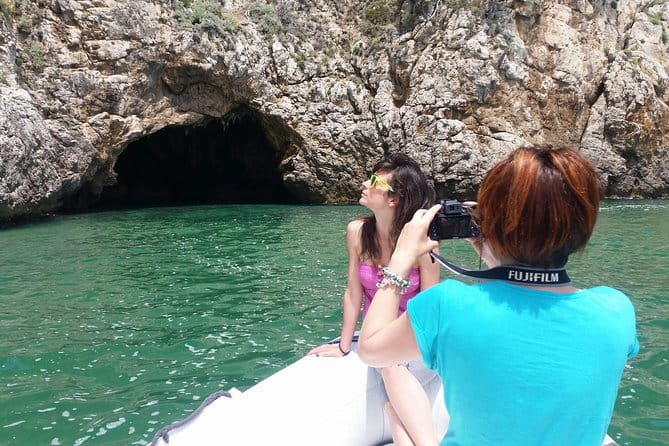 Rubber dinghy to rent Joker Boat Coaster 470 40CV (Without License) - Who Is This Experience Best For?