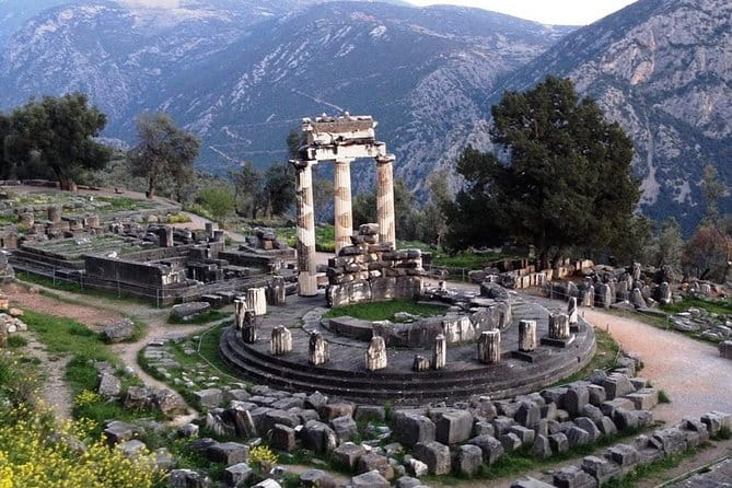 Sacred Delphi & Osios Loukas in a Full Day Private Tour - The Marvel of Delphi’s Archaeological Site