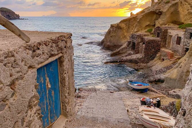 Salina Panarea Stromboli by night - FAQ