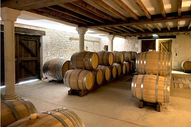 Sancerre Private Wine Tour with 10 Tastings and Lunch from Paris - Transportation & Group Size