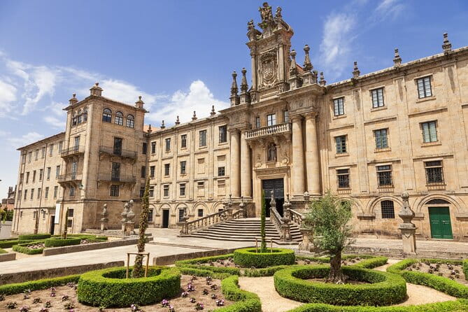 Santiago de Compostela Historic Walking Tour in Small Group - Local Life and Culinary Insights