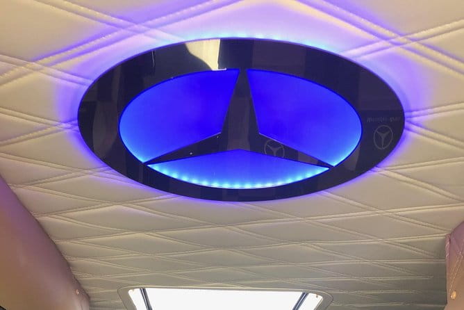 Santorini Exclusive Transfer - Who Will Love This Service?