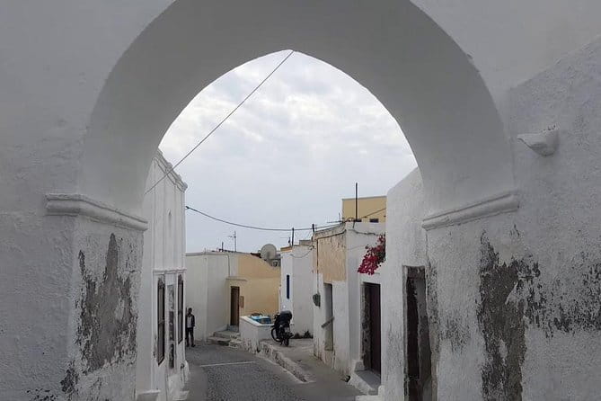 Santorini tour Luxury experience with Sunset - The Sum Up