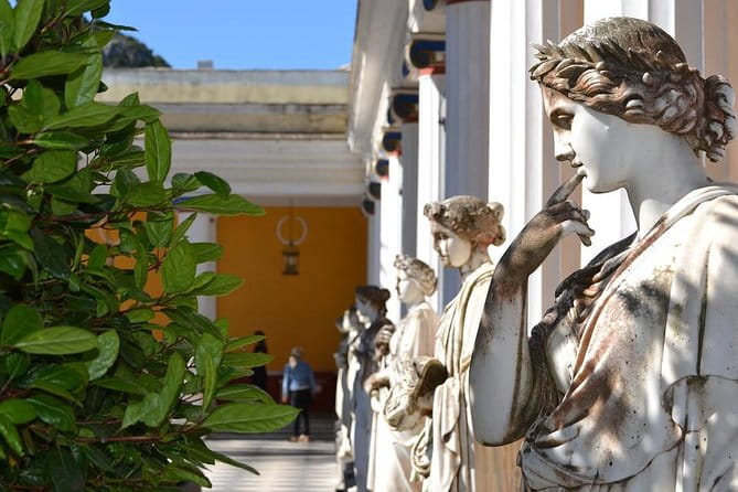 Shore Excursion: Customized Private Half-Day Tour of Corfu - Corfu Old Town: A Historic Welcome