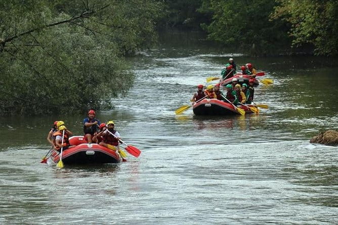 Side: Adler Canyon - Exploring Adler Canyon and Surrounding Landmarks