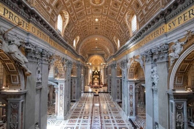 Skip-the-Line Ticket-Vatican Museum, Galleries & Sistine Chapel - The Role of the Tour Host and Timing