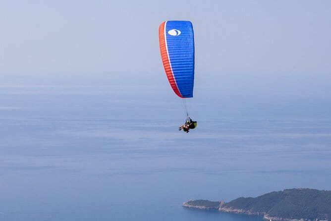 Sky adventure: Ultimate Paragliding Experience in Budva - Why This Paragliding Tour Stands Out