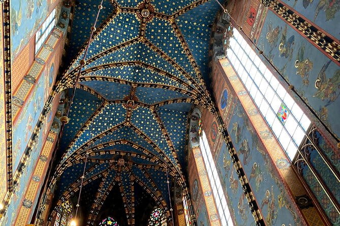 Small Group Guided Tour of St Peter Basilica and Cupola - Who This Tour Is Best For