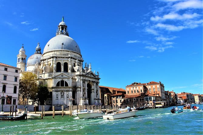 Small Group Venice Grand Canal Panoramic Tour - Why It Works for Travelers