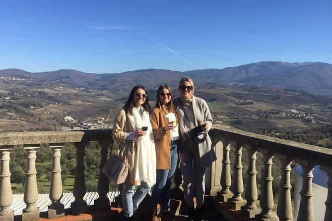 Small Group Wine Tasting in Tuscany with Vineyard Visit - Who Will Love This Tour?
