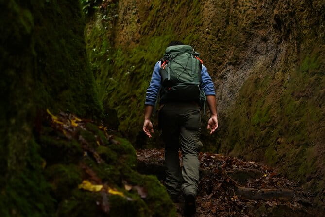 Sorano and its wonders, The Vie Cave and wine cellars - Practical Tips