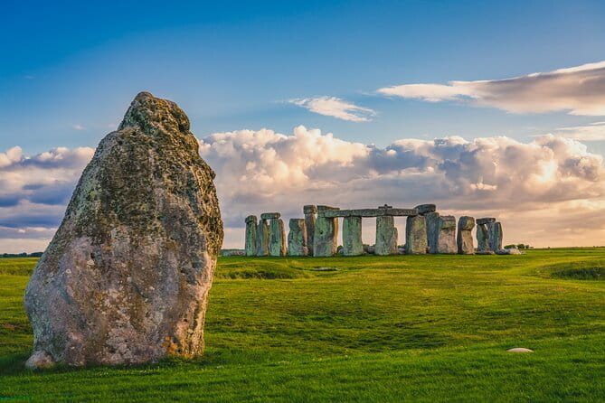 Stonehenge half day tour from Southampton - Morning or Afternoon? The Perfect Short Trip to a Monument of Mystery