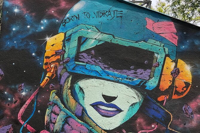 Street art, Sculptures and Murders Walking Tour in Barcelona - What You Can Expect