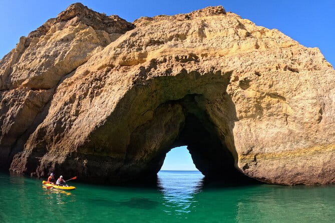 Sunrise Small Group Kayak Experience in BENAGIL Cave & 4K Photos - Exploring the Itinerary: What to Expect at Each Stop