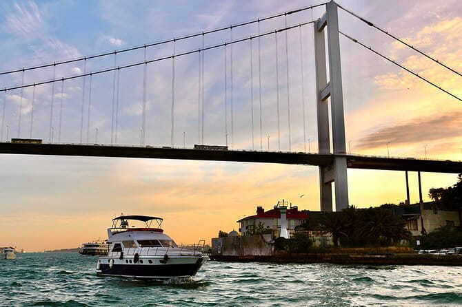 Sunset Bosphorus Yacht Tour in Istanbul - Who This Tour Is Best Suited For