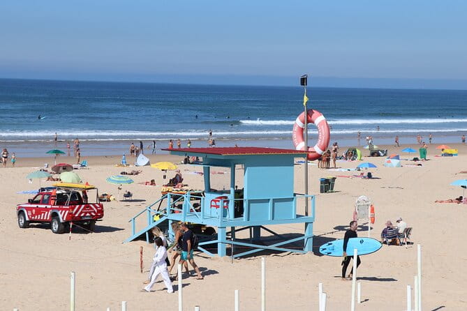 Surf Class in Almada - Who This Experience is Best For