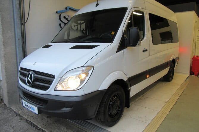 The Six Forgotten Giants Trolls Hunt with Minibus - Why This Tour Works Well