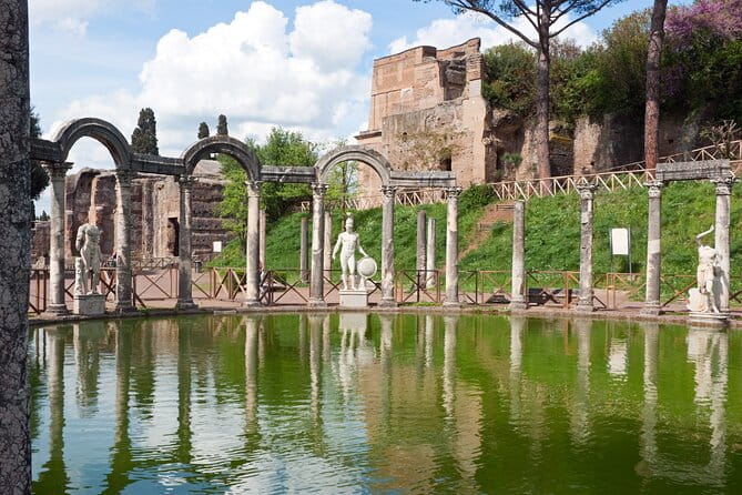 Tivoli Day Tour: Discover Hadrian's Villa and Villa d'Este - Savoring a Delicious Lunch and Personal Touches