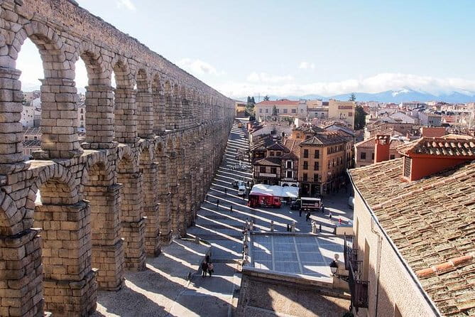 Toledo and Segovia with Priority Access to Alcazar of Segovia from Madrid - Who is this tour best for?