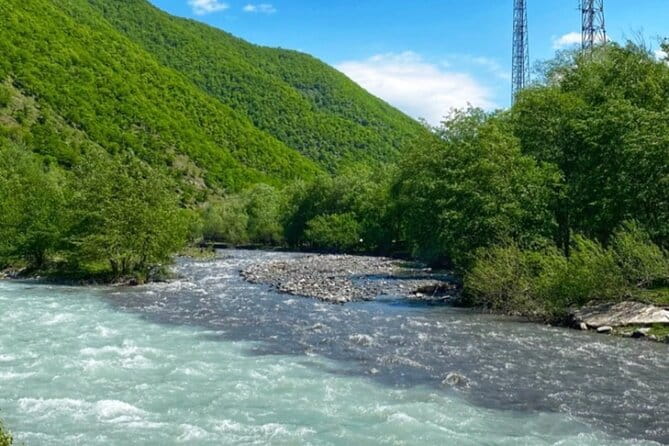 Transfer from airport to Gudauri with 2 stops - Key points / Takeaways