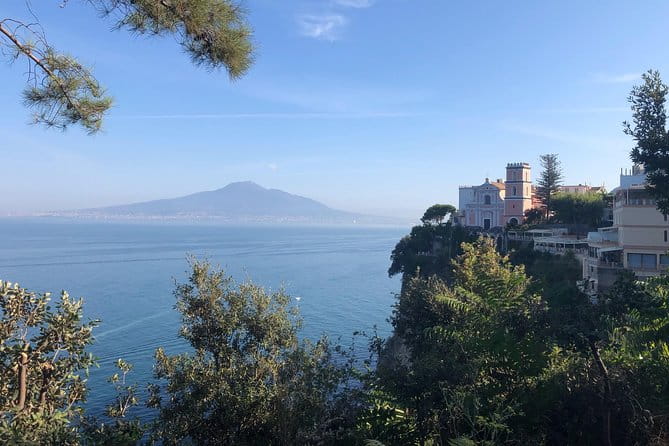 Transfer from Civitavecchia to Sorrento - Who is This Transfer Best For?